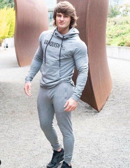 Jeff Seid Height, Weight, Age, Measurements, Net Worth, Facts
